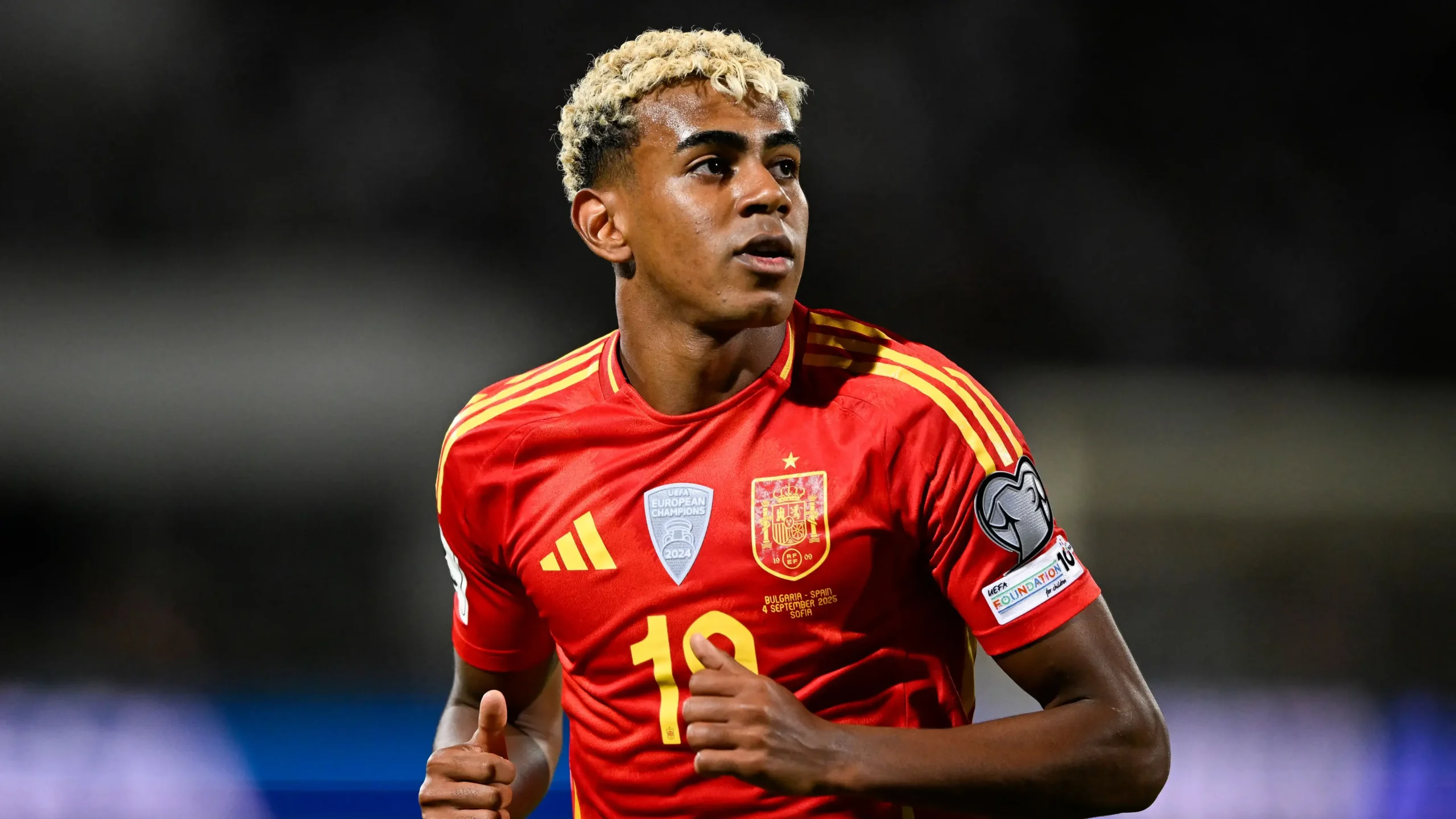 400 millió eurót ajánlottak a Barcelonának Lamine Yamalért