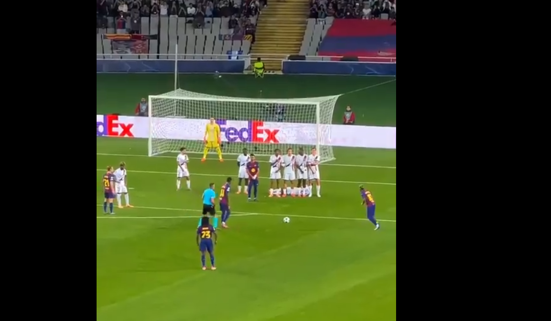 Lamine Yamal Messit akarta másolni, de kirúgta a labdát a stadionból –  VIDEÓ