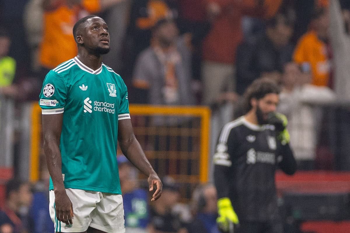 Egy játékos viszi el a balhét a Galatasaray elleni vereség miatt a Liverpoolnál
