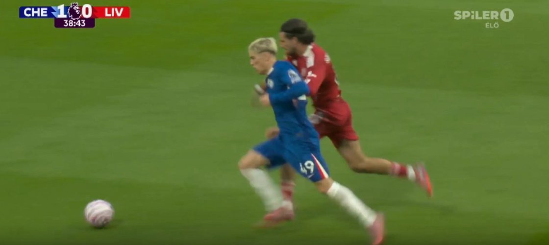 Büntetőgyanús esetet kért számon a Chelsea Szoboszlai miatt –  VIDEÓ